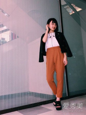 厚底凉鞋又火了！日本女孩现在都穿这些款(图4)