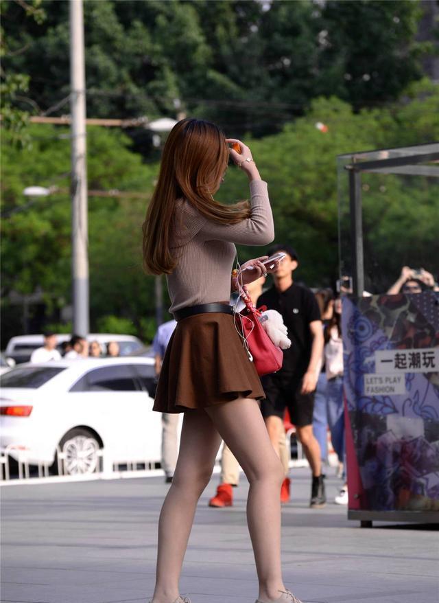 厚底鞋虽然很多男士觉得不好看却受到女生的欢迎不累还显高(图3)