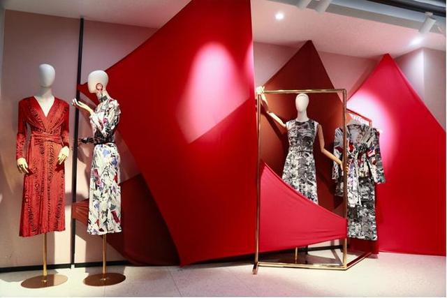 DVF2024秋冬-25早春度假系列发布(图4)