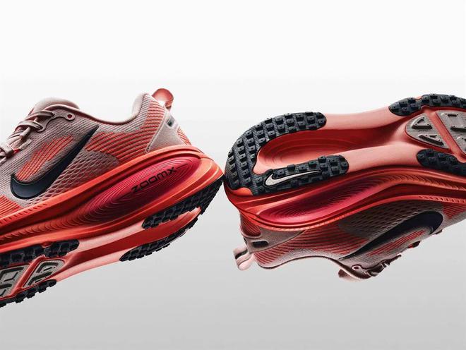 九游娱乐：Nike「顶级缓震」跑鞋官宣！最新「跑鞋矩阵」更新了！(图3)