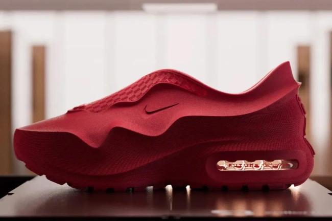 耐克发布AirMax1000运动鞋几乎完全通过3D打印制造创新引领未来趋势(图1)
