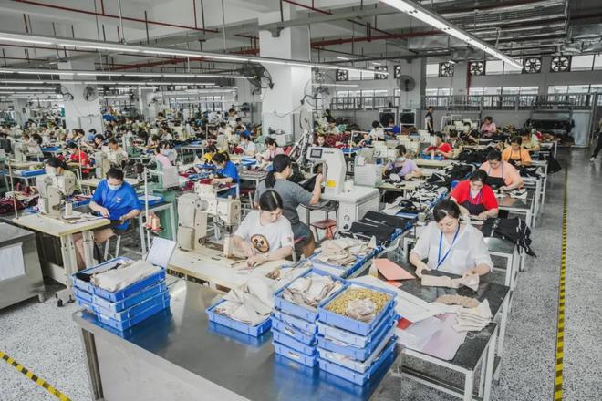 九游娱乐NineGame：全世界每4个女士中就有1个穿它！这次惠东选择不再低调(图3)