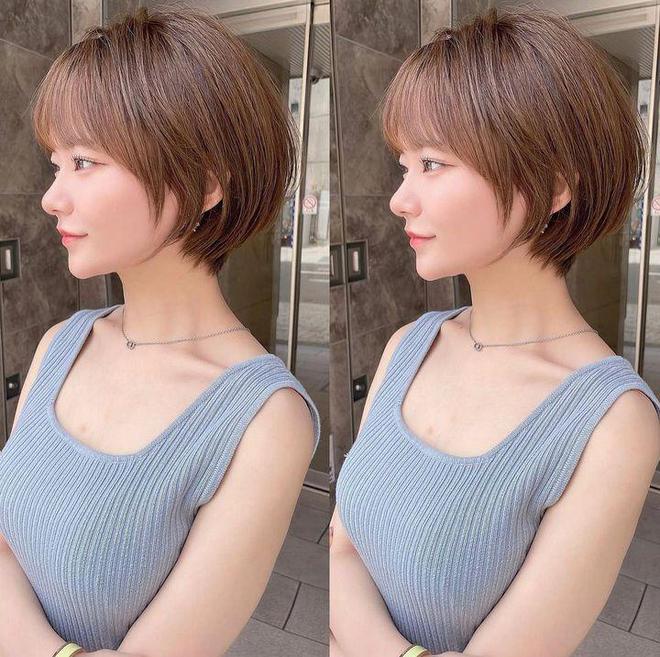 九游娱乐：2024新时尚层次短发蓬松立体美美哒越来越多女性这样剪(图13)