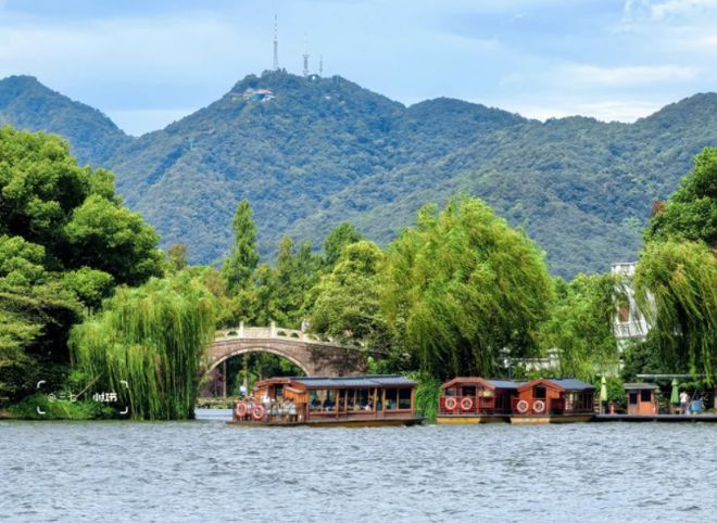 九游娱乐NineGame：春季到苏杭旅游7天多少钱？七天六晚游玩详细攻略｜避坑攻略(图1)