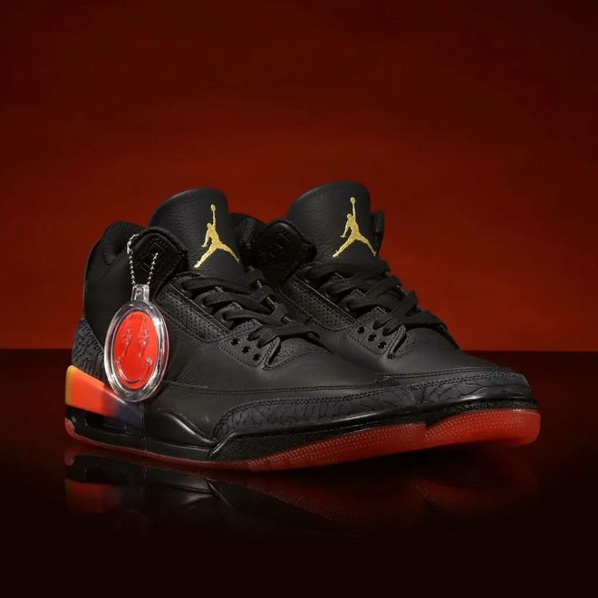 SNKRS「2024年度十大球鞋」刚刚公布！第一名果然是……(图4)