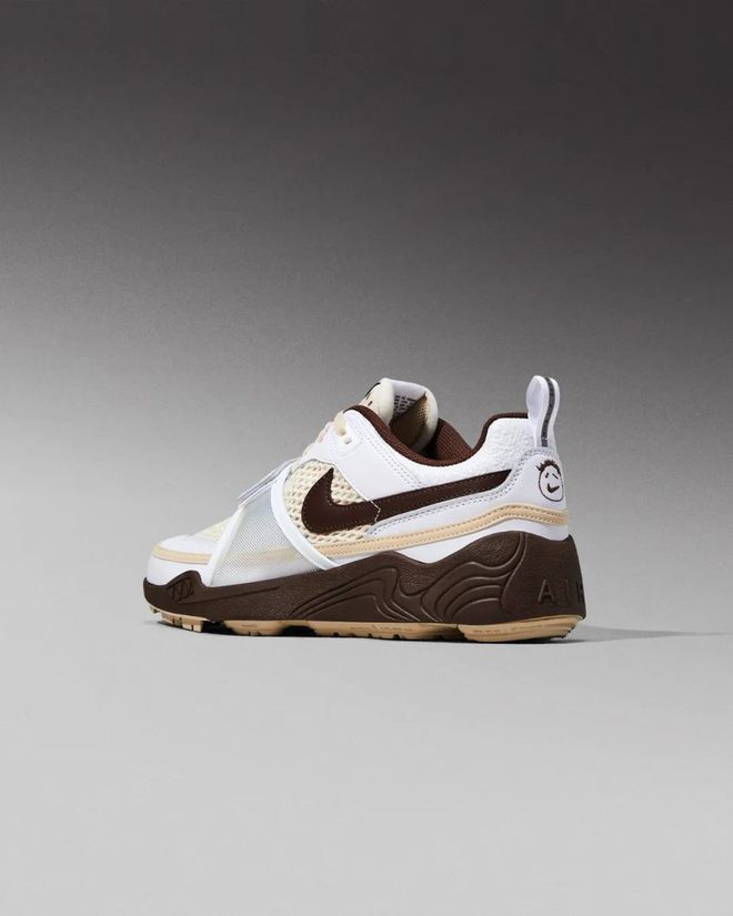Snkrs上架！「TravisScottx耐克」新联名定档市价跌破2k(图3)