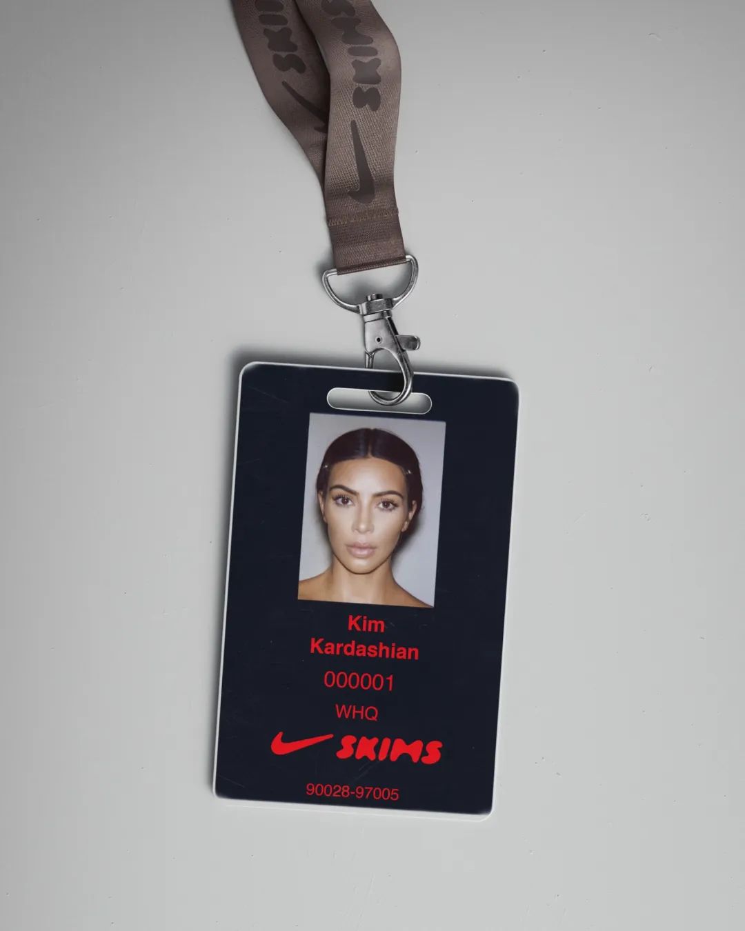 九游娱乐NineGame：耐克牵手卡戴珊推出全新女性品牌NikeSKIMS(图1)