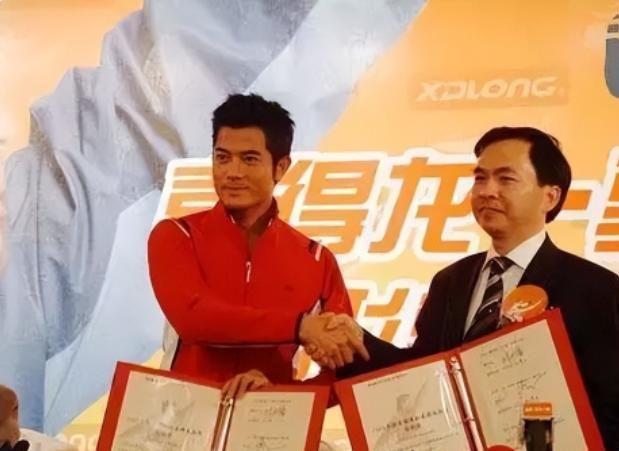曾被吹上天如今却跌落神坛的4个国产运动鞋你穿过哪些？(图16)