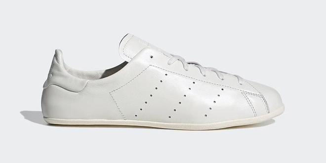 每周鞋报：UnderArmour推出全新休闲鞋款UAECHO、BalenciagaxScholl开售(图2)