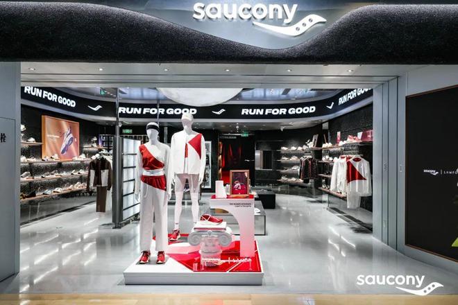 跑鞋赛道竞争升级新老玩家跑出生意新增量(图10)