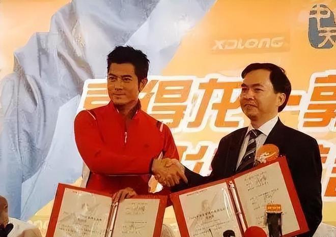 九游娱乐：曾被吹上天如今却跌落神坛的5大国产运动鞋看谁还在乱跟风？(图7)
