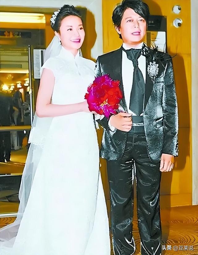 “一代鞋王”达芙妮没落关6000家店亏40亿都是红颜祸水惹得祸(图14)