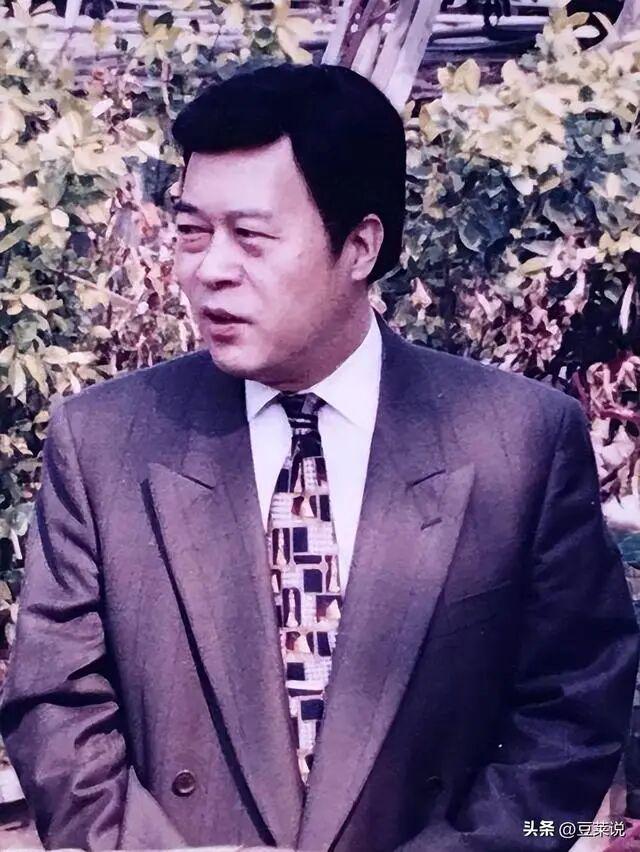 关店6000家亏40亿达芙妮没落并非是红颜祸水惹得祸(图4)