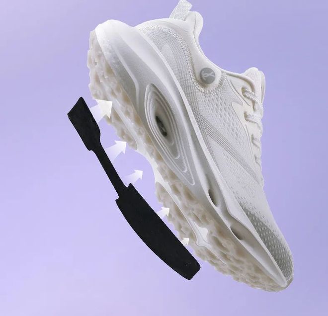 在跑鞋这个赛道它实在强得可怕！(图3)