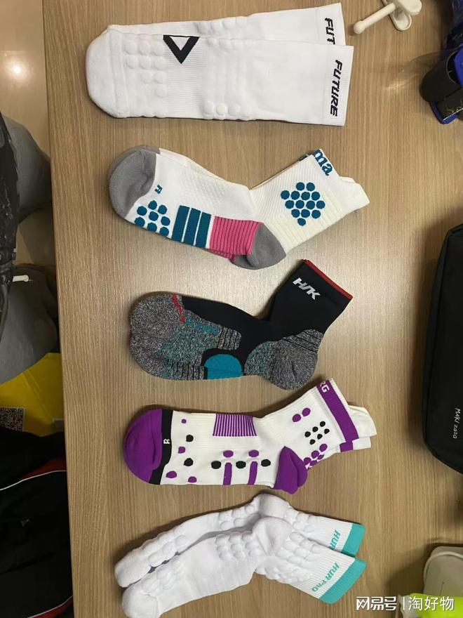 九游娱乐：跑步袜子哪个品牌好选择种袜直接避坑(图3)