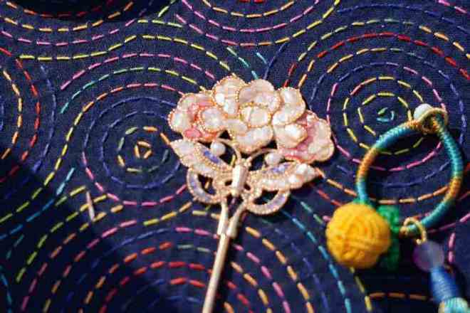 九游娱乐：在家门口“嗨”购全球好物！外贸优品中华行亮相重庆大渡口(图5)