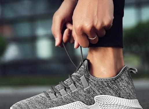 男人必备的六款潮鞋好穿又百搭(图2)