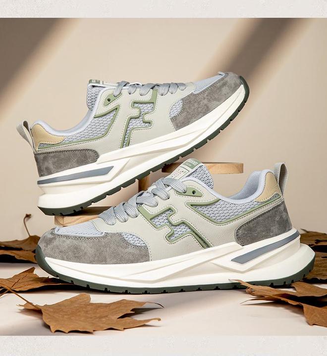 九游娱乐NineGame：复古运动风的质感新宠欢威这双鞋凭什么让复古控一眼心动？(图6)