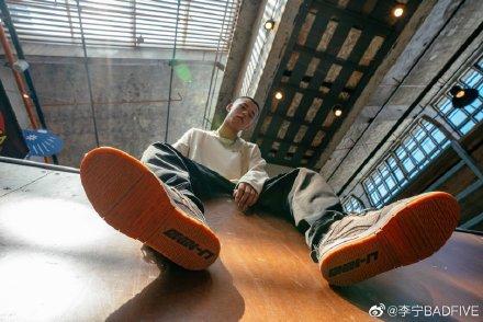 抄袭？借鉴？硬改？从李宁“惟吾PRO”窥探国产板鞋文化(图6)